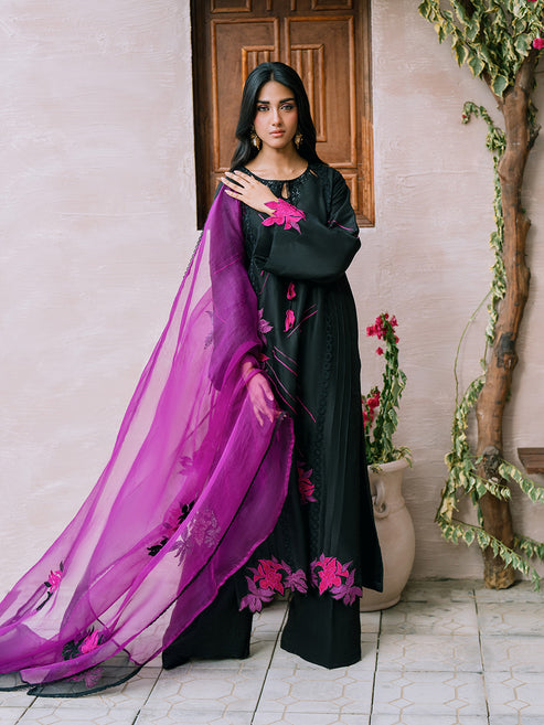 Farah Zubair | Luxury Pret | Zareen - Official Farah Zubair stockist in UK - Sakeena London