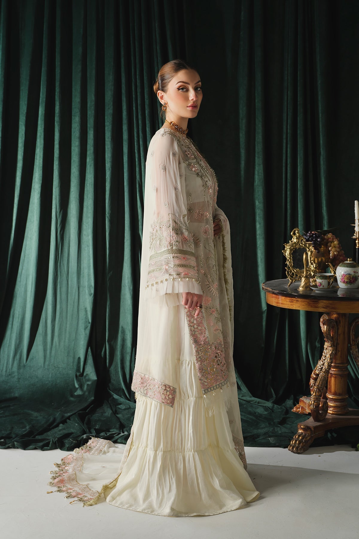 Paras by Pasha | Ayla Luxury Formals | PR107 Jasmine - Official Paras by Pasha stockist in UK - Sakeena London