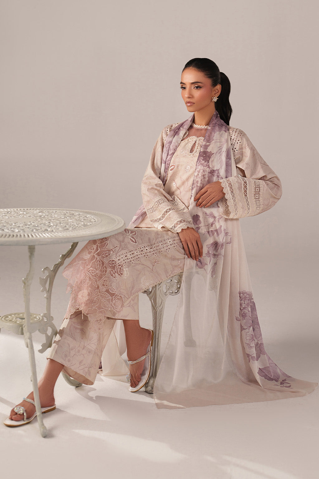 Iznik | Spring/Summer Lawn 26 | SS-01