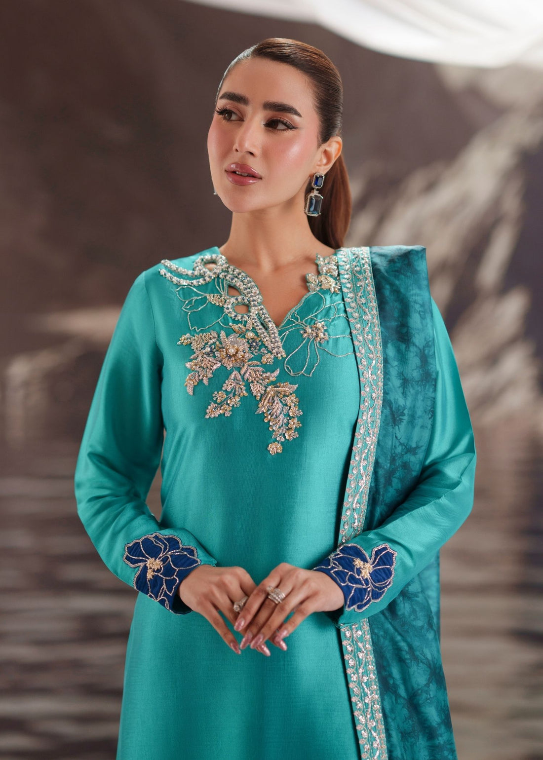 Mehak Yaqoob | Enchante Luxe Edit | Lumi