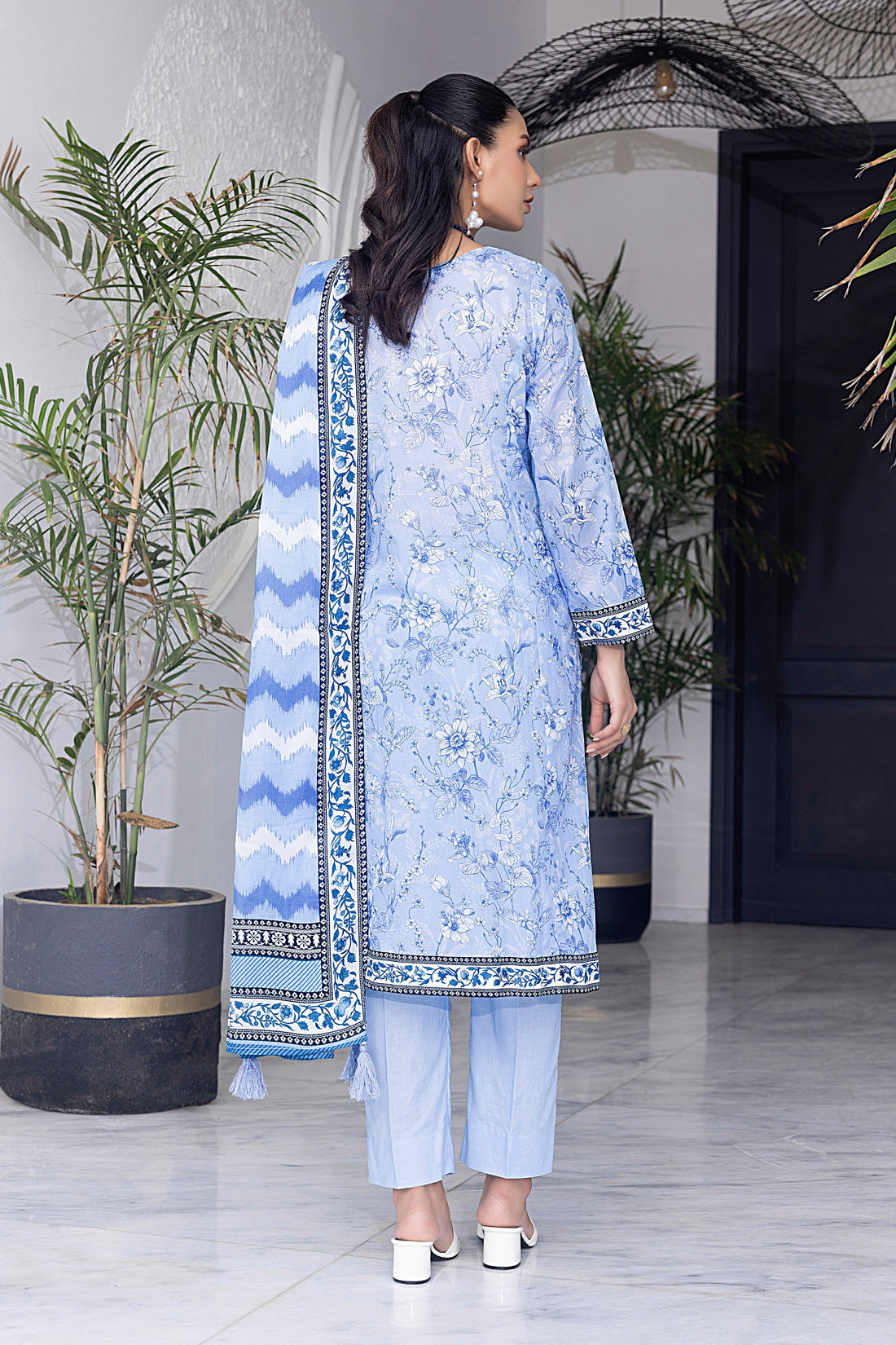 LSM | Winter Marina 24 | 0158 - Official LSM stockist in UK - Sakeena London