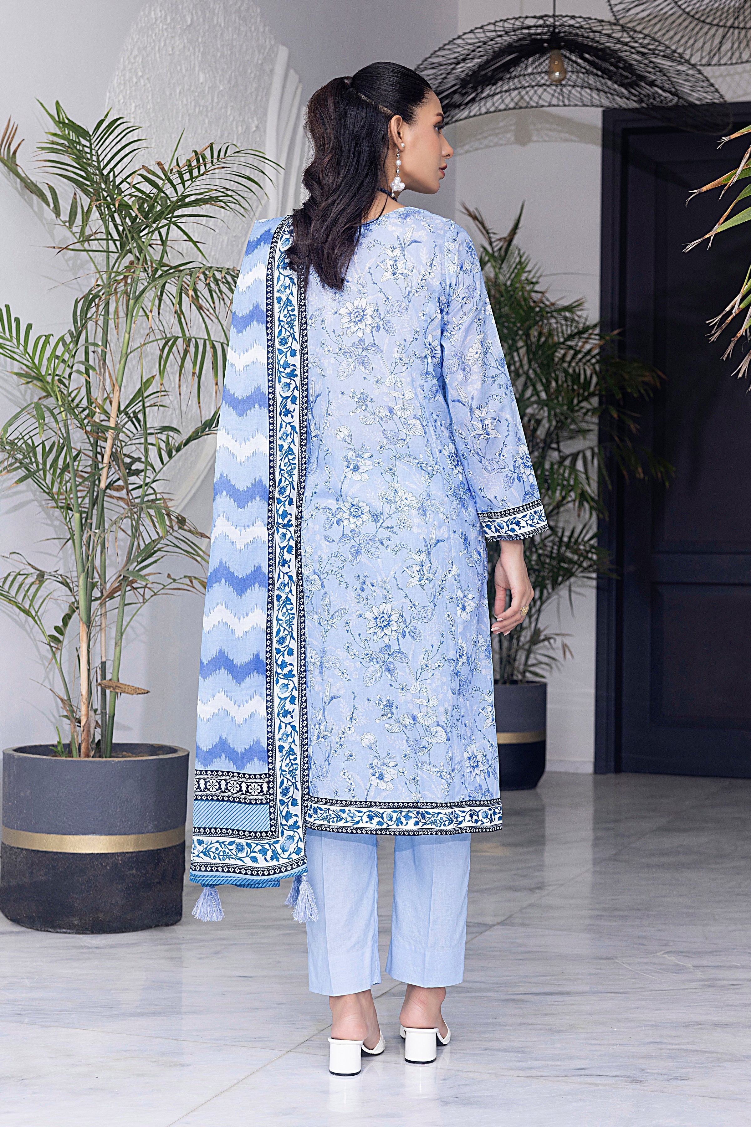LSM | Winter Marina 24 | 0158 - Official LSM stockist in UK - Sakeena London
