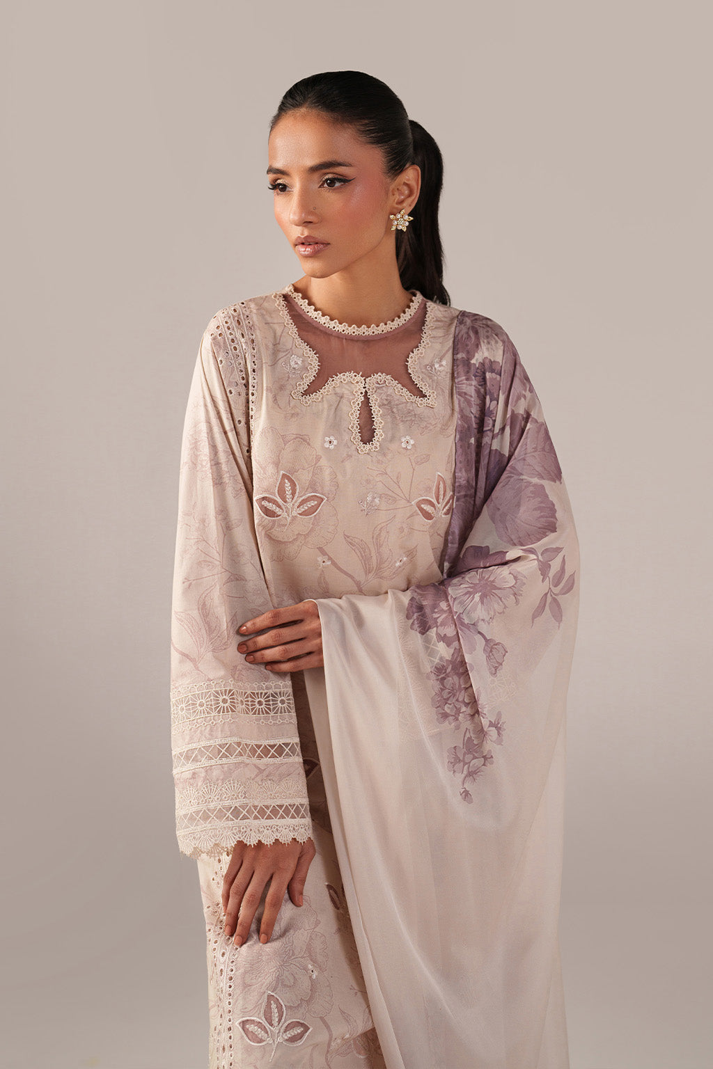 Iznik | Spring/Summer Lawn 26 | SS-01