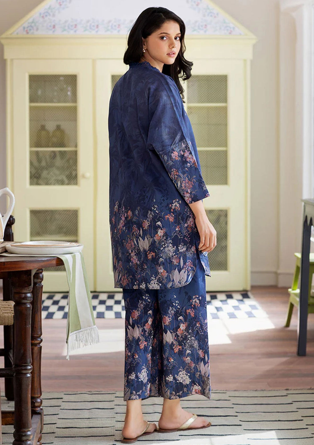 Lawn Collection - Sobia Nazir - Basics - SB24#05 - B