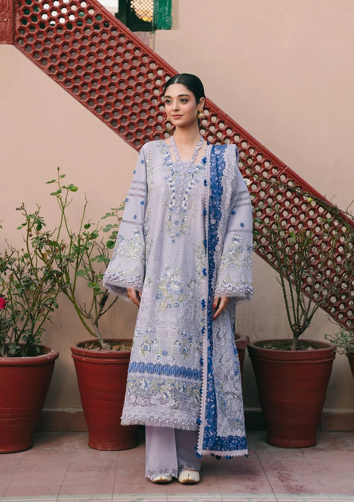 Kahf Premium | Ek Fasana Luxury Lawn 26 | KLB-7B NAZNEEN