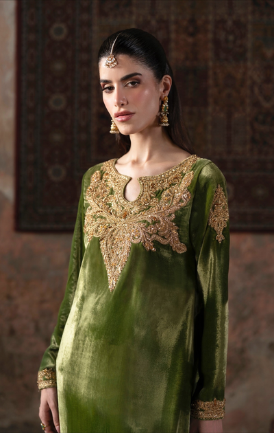 Maya | Viola Luxe Velvet 25 | TALIYA - Official Maya stockist in UK - Sakeena London