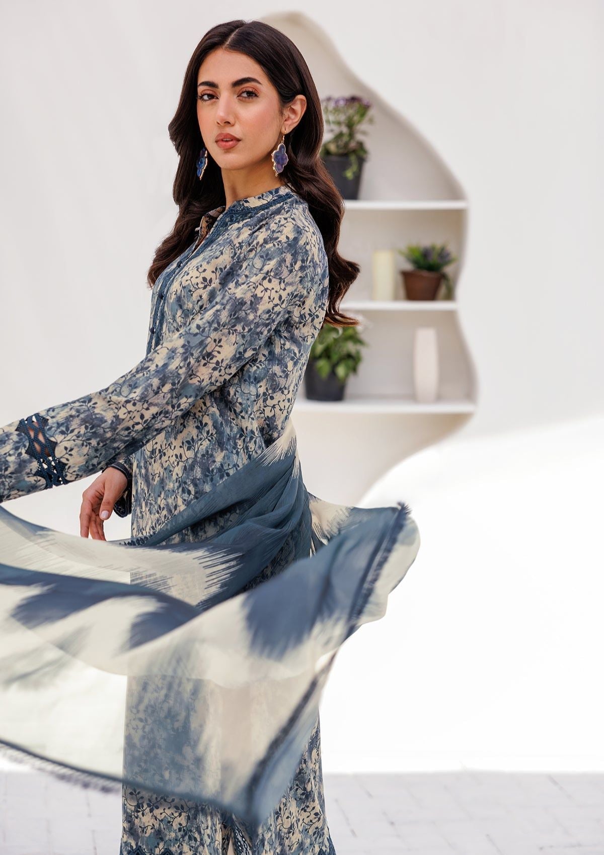 Lawn Collection - Farasha - Printed Essentials - Emery