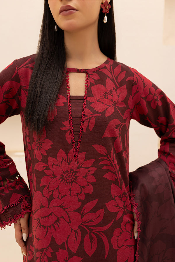 Farasha | The Winter Whispers | SCARLET - Official Farasha stockist in UK - Sakeena London
