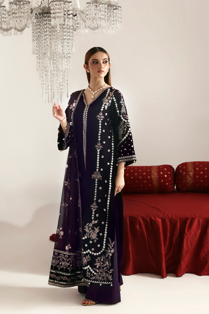 Emaan Adeel | Zarposh Velvet 25 | DILNAR - Official Emaan Adeel stockist in UK - Sakeena London