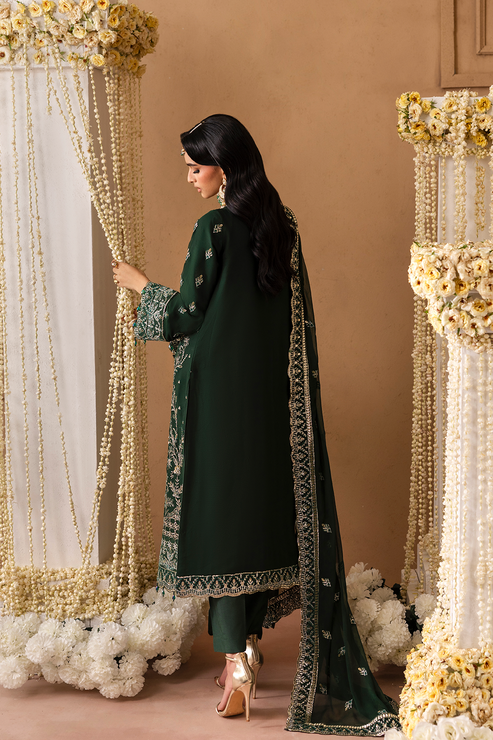 Emaan Adeel | Sheherzadi Formals 25 | VANIA - Official Emaan Adeel stockist in UK - Sakeena London
