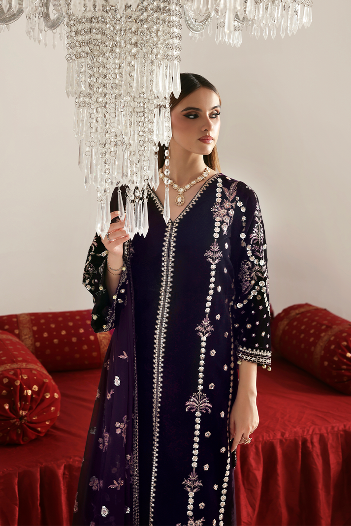 Emaan Adeel | Zarposh Velvet 25 | DILNAR - Official Emaan Adeel stockist in UK - Sakeena London