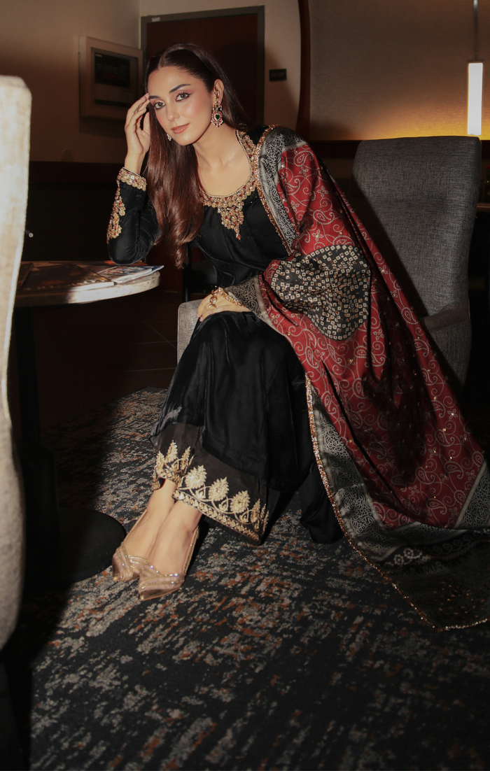 Maya | Viola Luxe Velvet 25 | SURMAI - Official Maya stockist in UK - Sakeena London