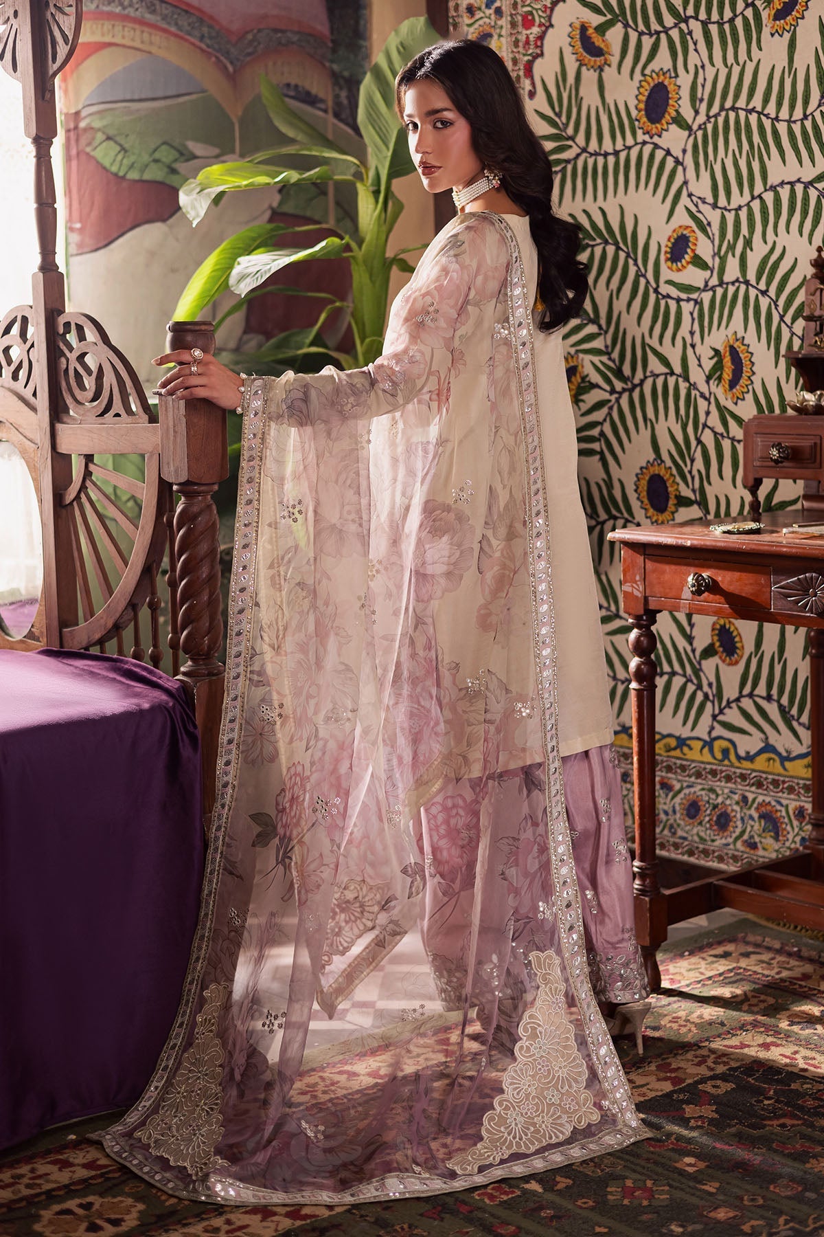 Nureh | Nur Mahal | NE-194 - Official Nureh stockist in UK - Sakeena London