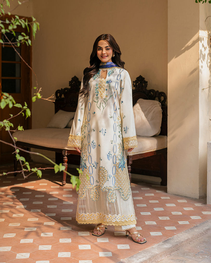 Roheenaz | Aashiyana Lawn | Zoya - Official Roheenaz stockist in UK - Sakeena London