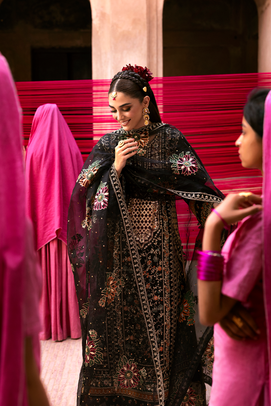 Emaan Adeel I The Empress Wedding Formals I NOCTELLE - Official Emaan Adeel stockist in UK - Sakeena London