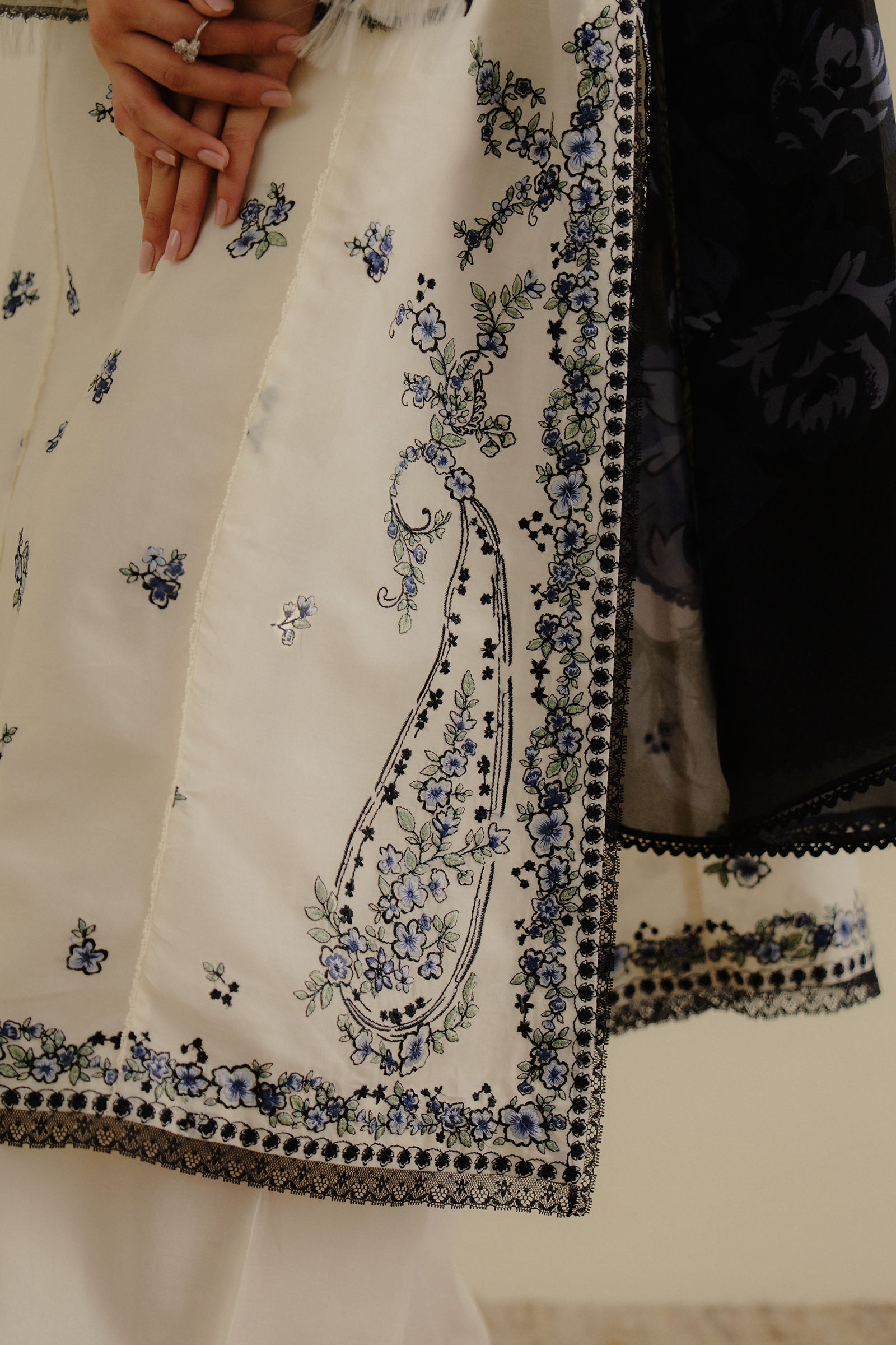 Zara Shahjahan | Coco Lawn 25 | Yana-4A - Official Zara Shahjahan stockist in UK - Sakeena London