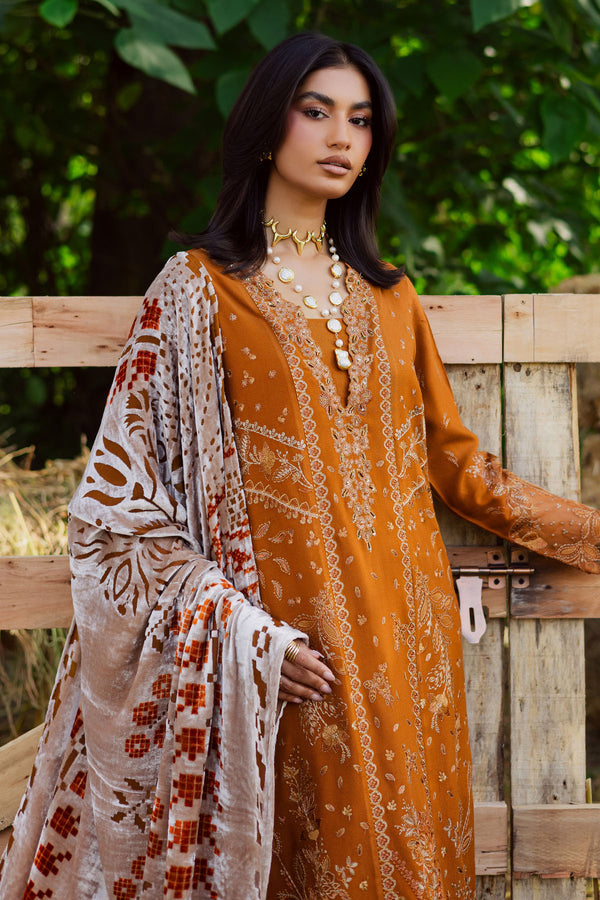 Nureh | Exclusive Leather Peach | NE-188 - Official Nureh stockist in UK - Sakeena London