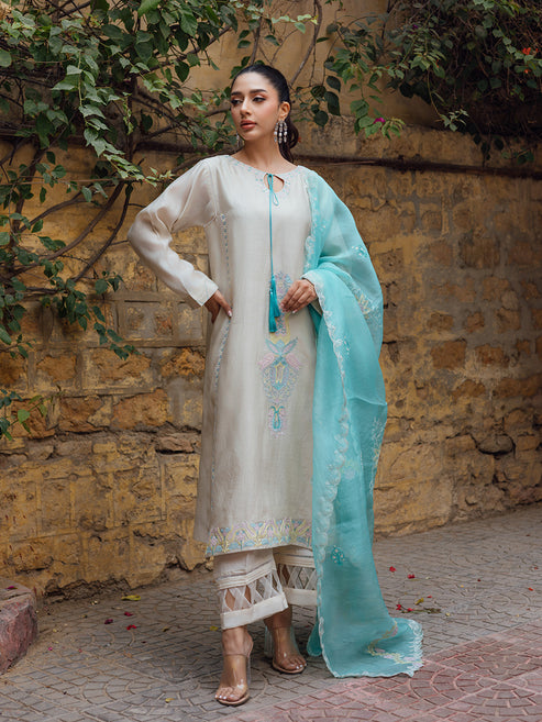 Farah Zubair | Luxury Pret | Farnaz - Official Farah Zubair stockist in UK - Sakeena London