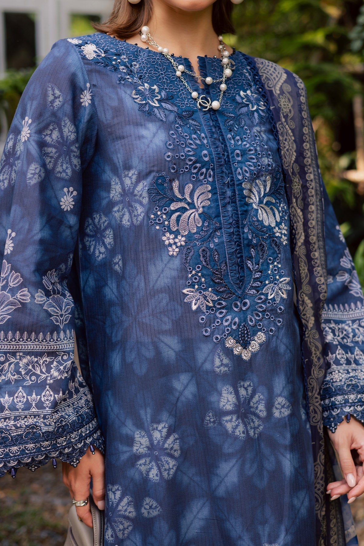 Nureh | Gardenia Lawn 26 | NSG-213