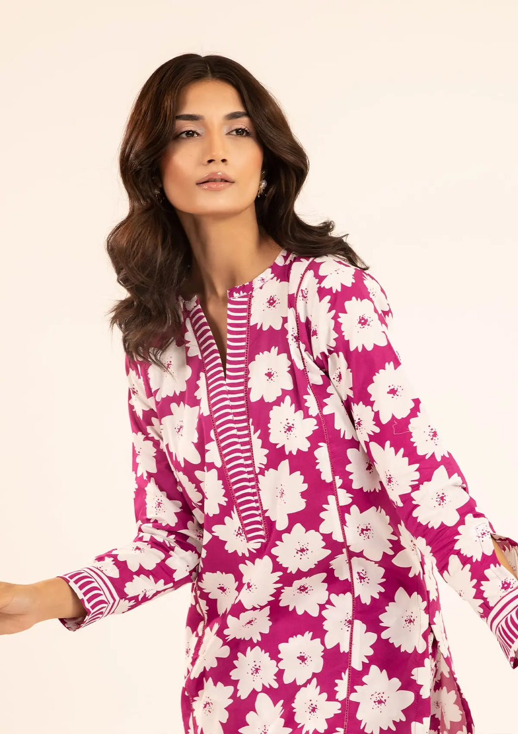Elaf Premium | Pret 25 | EPT-02 IVERA - Official Elaf Premium stockist in UK - Sakeena London