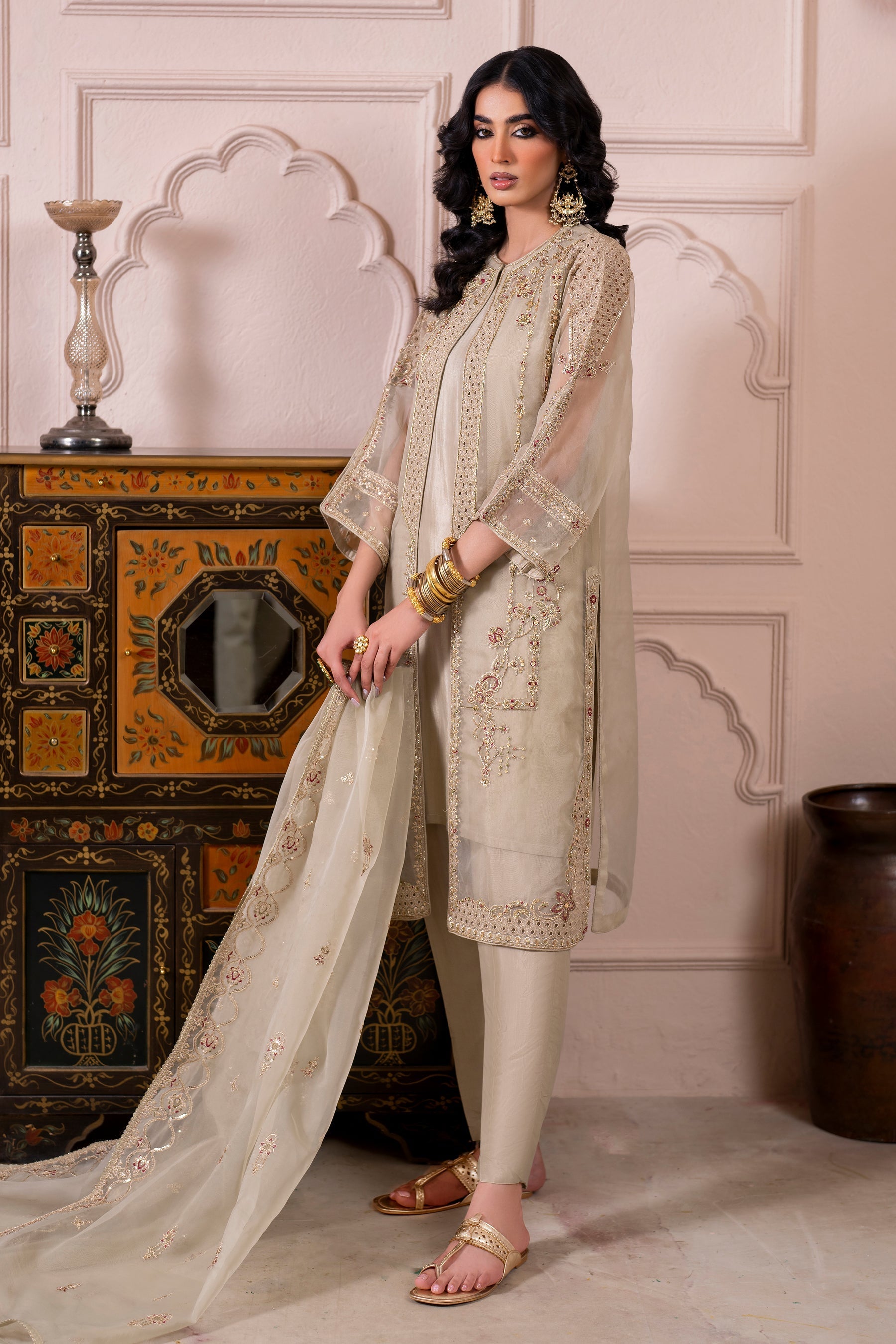 Naqshi | Kaansi Formals | ARWA - Official Naqshi stockist in UK - Sakeena London