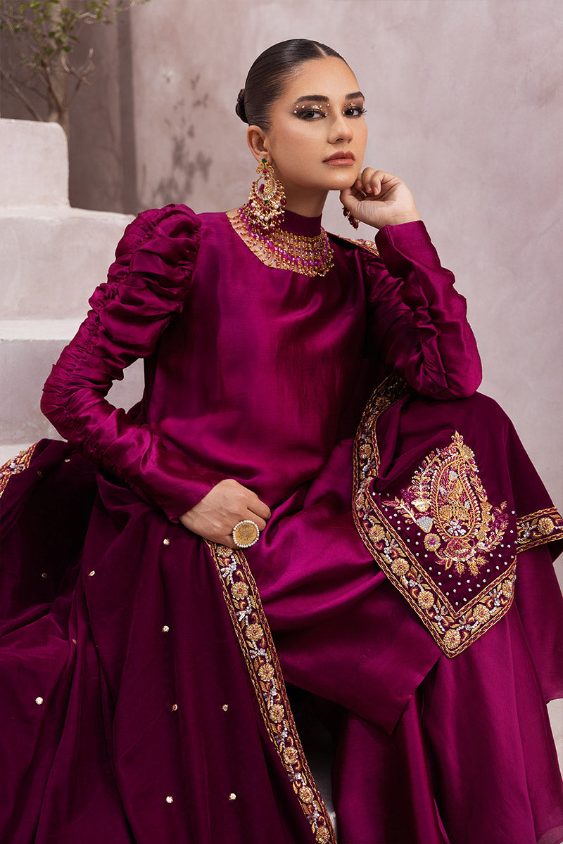 Chic Ophicial | Velveteen Luxury Fall Collection | Sabrina - Official Chic Ophicial stockist in UK - Sakeena London