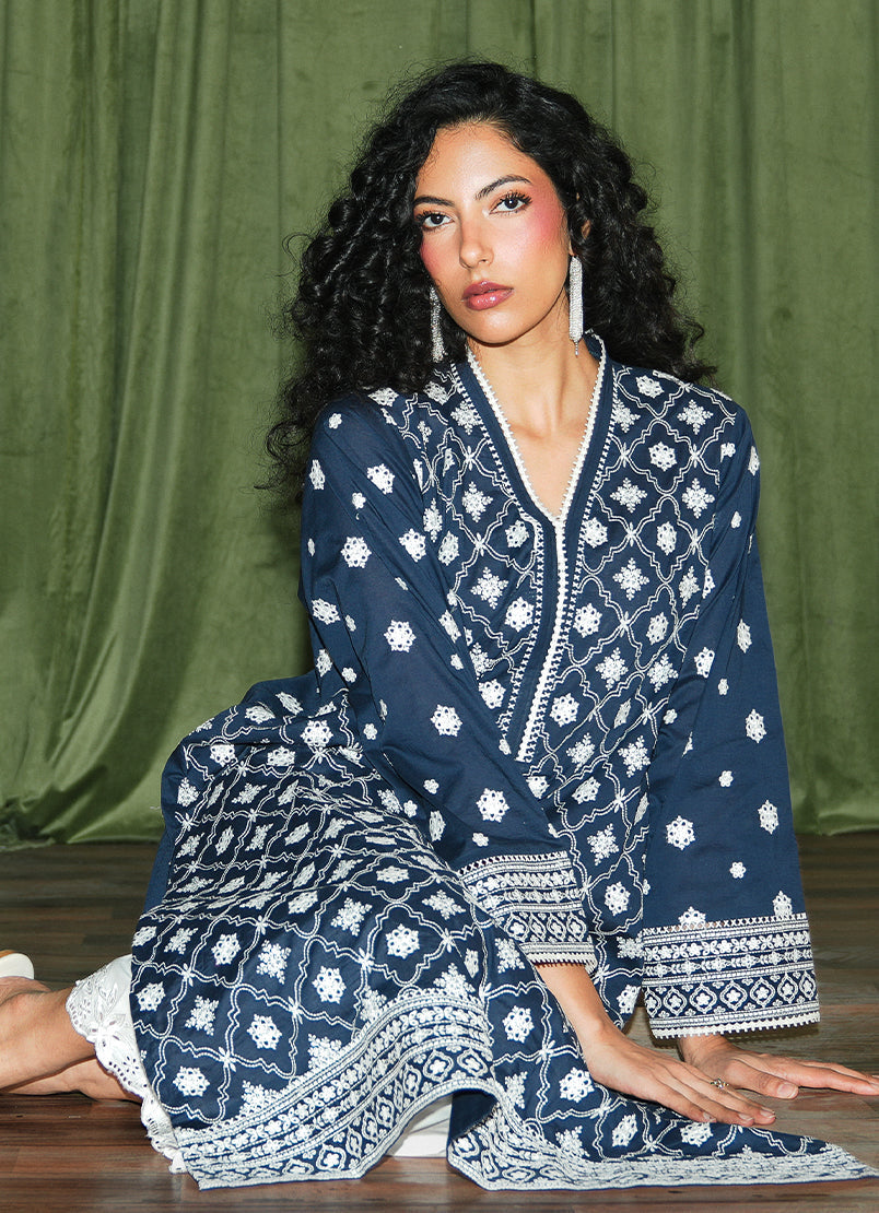 Image | Spring the Tea | ICSE-213889 - Official Image stockist in UK - Sakeena London