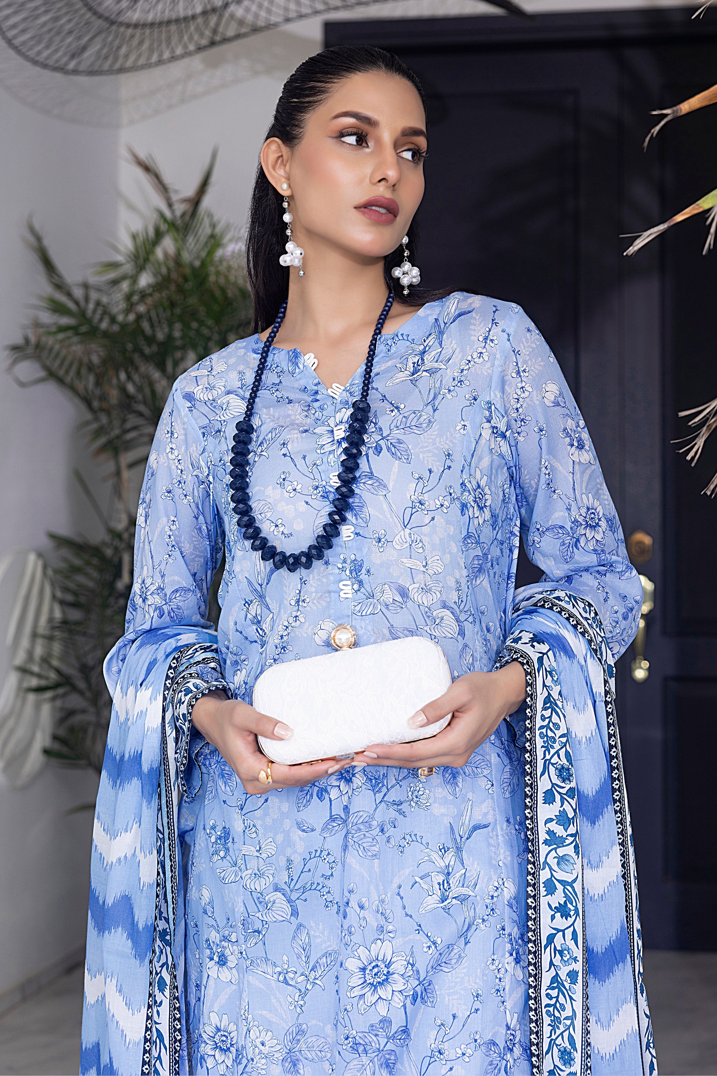 LSM | Winter Marina 24 | 0158 - Official LSM stockist in UK - Sakeena London