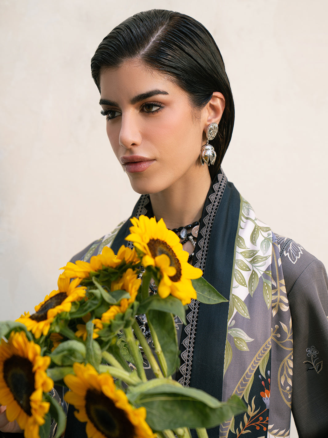 Bin Ilyas | Gulrukh Khaddar 25 | 63-A - Official Bin Ilyas stockist in UK - Sakeena London