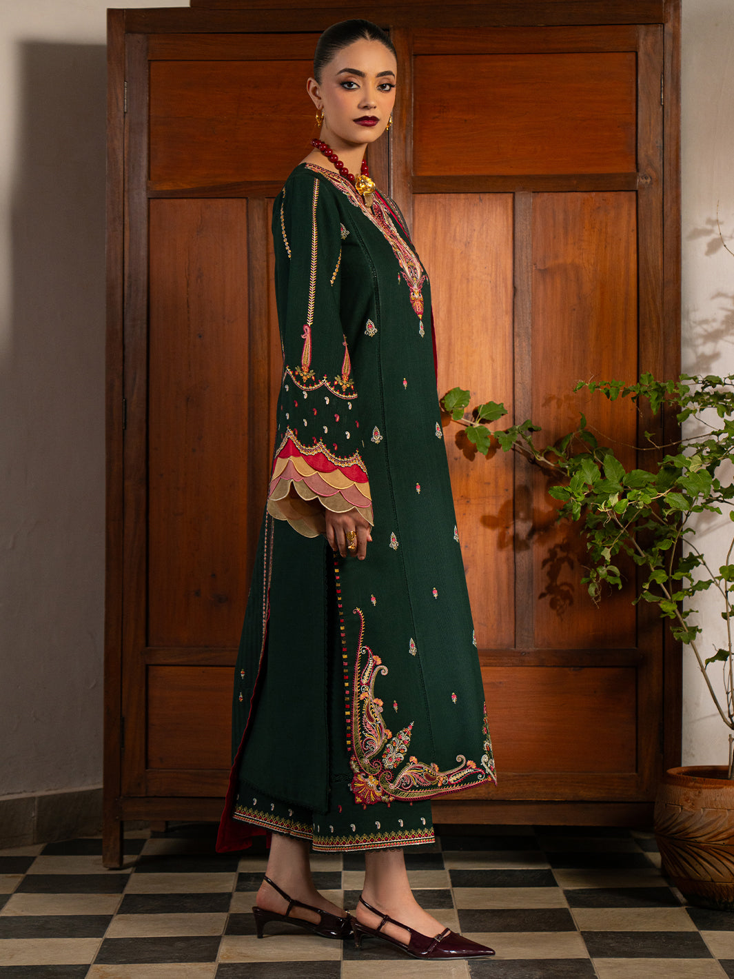 Bin Ilyas | Gulrukh Khaddar 25 | 64-B - Official Bin Ilyas stockist in UK - Sakeena London