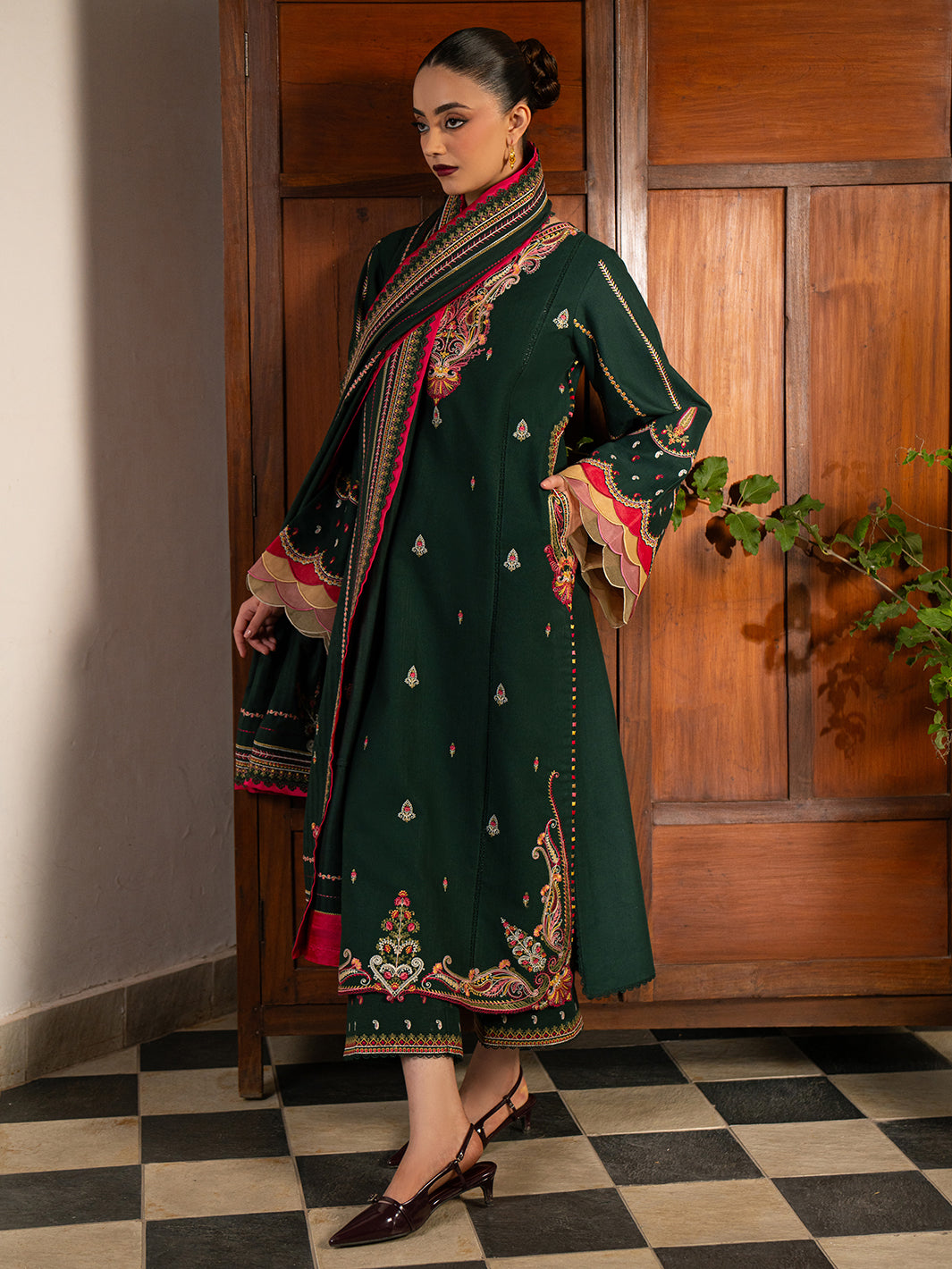 Bin Ilyas | Gulrukh Khaddar 25 | 64-B - Official Bin Ilyas stockist in UK - Sakeena London