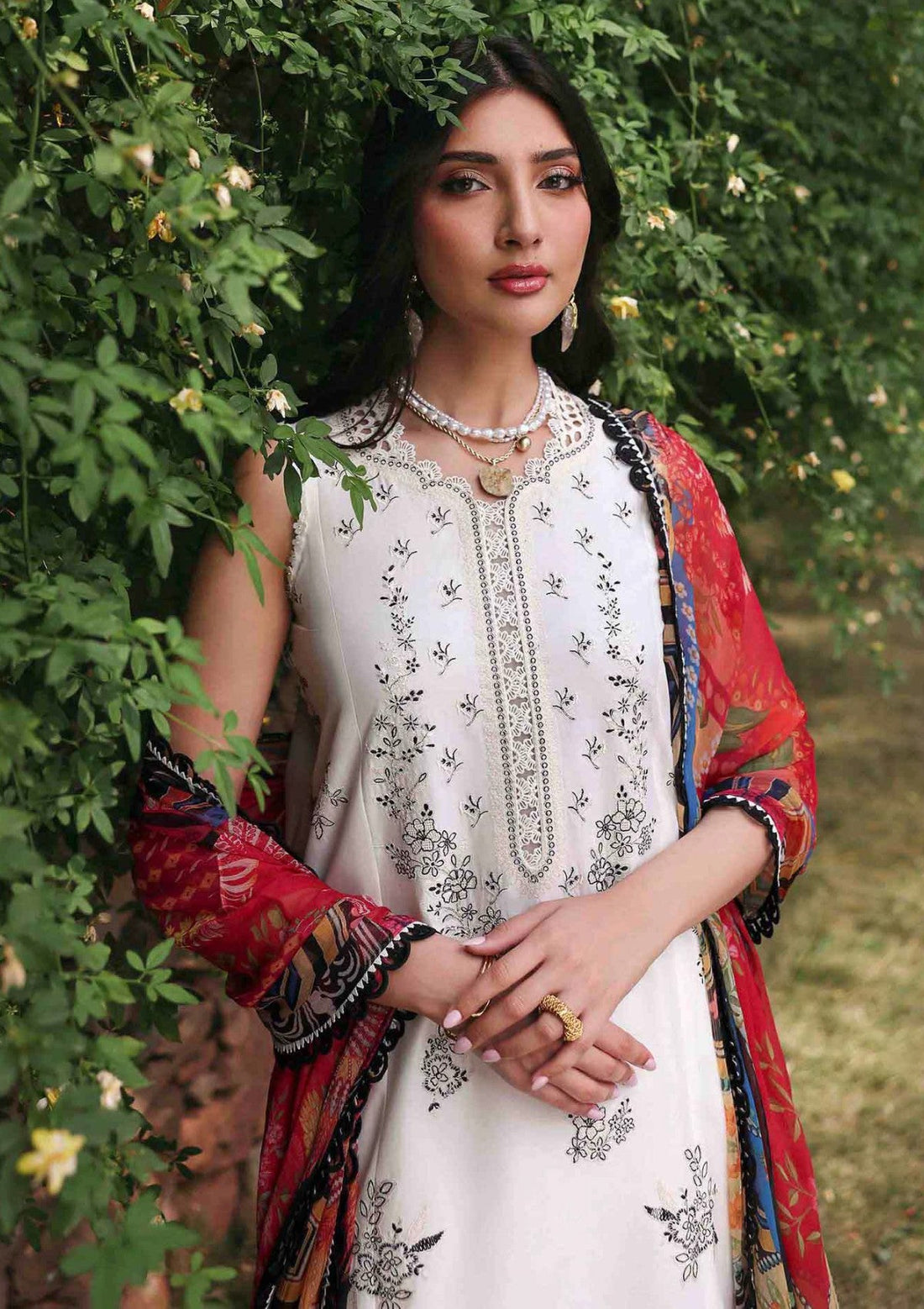 Lawn - Republic Womenswear - Talia - Summer 25 - RPT#1B - Lunara