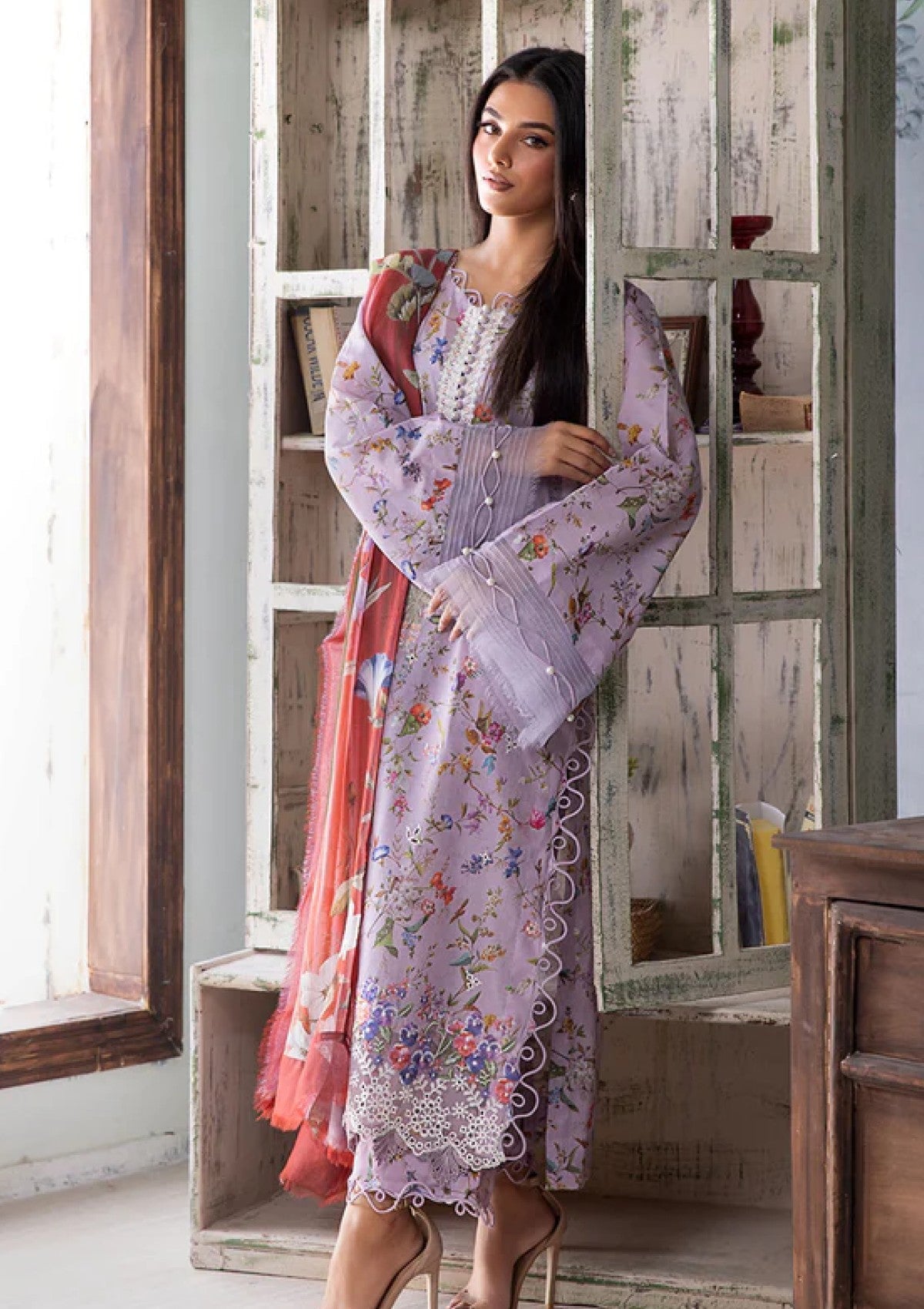 Lawn - Sobia Nazir - Vital Luxury 25 Vol 2 - SV2 #3B