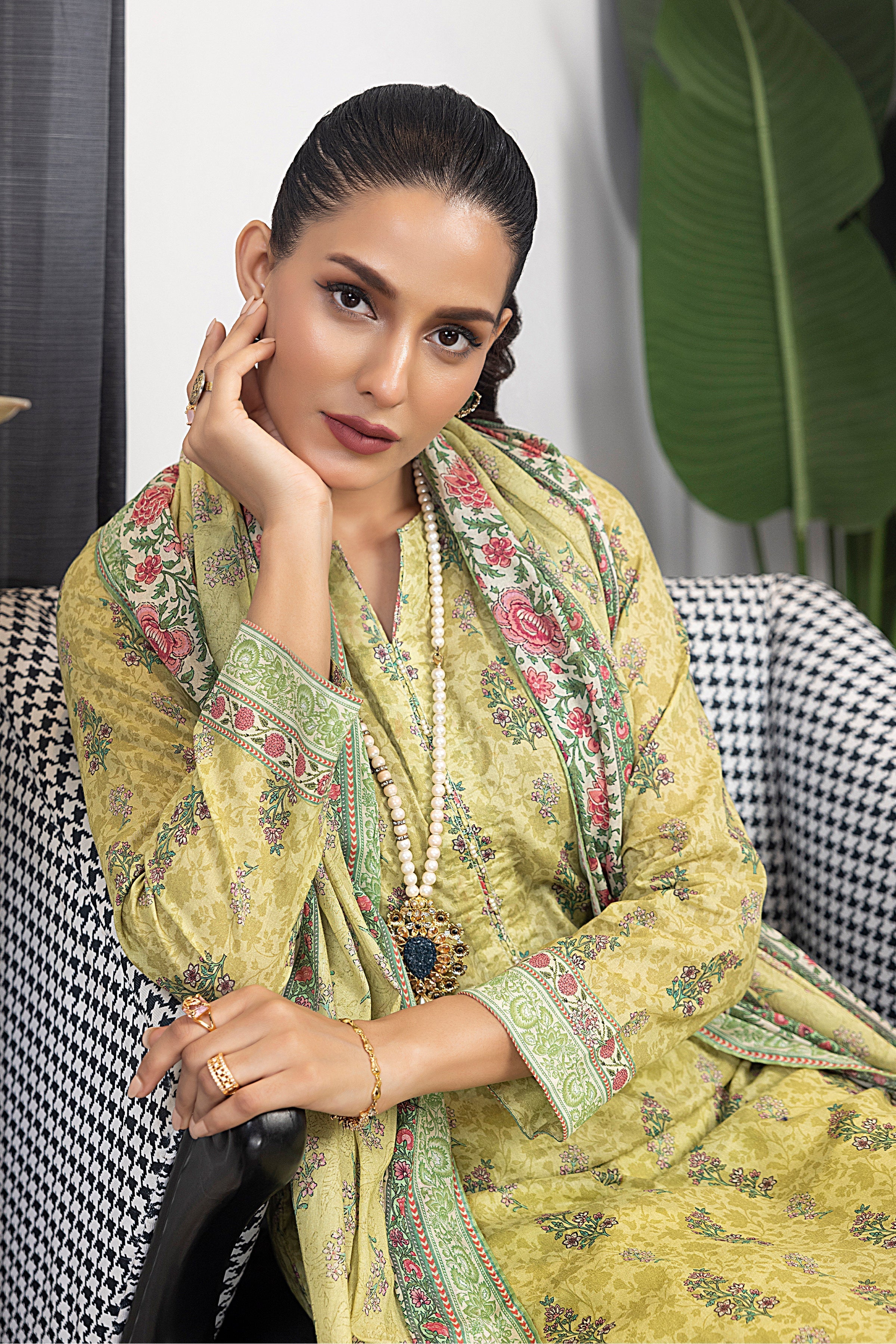 LSM | Winter Marina 24 | 0159 - Official LSM stockist in UK - Sakeena London