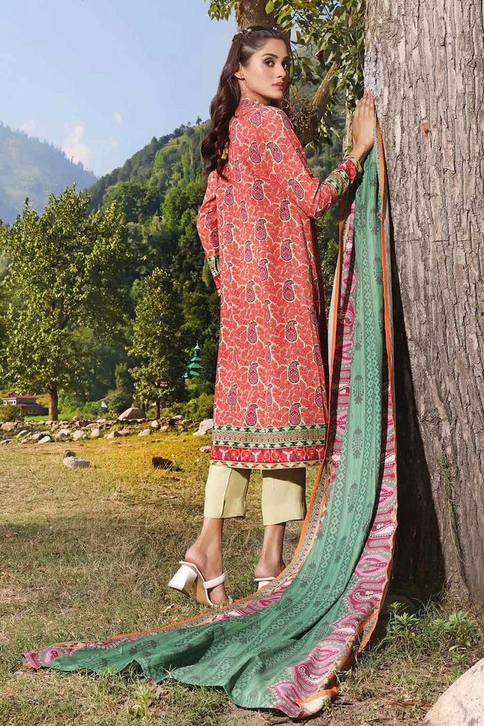 Gul Ahmed | Winter Collection 24 | Suit AY-32029 - Official Gul Ahmed stockist in UK - Sakeena London