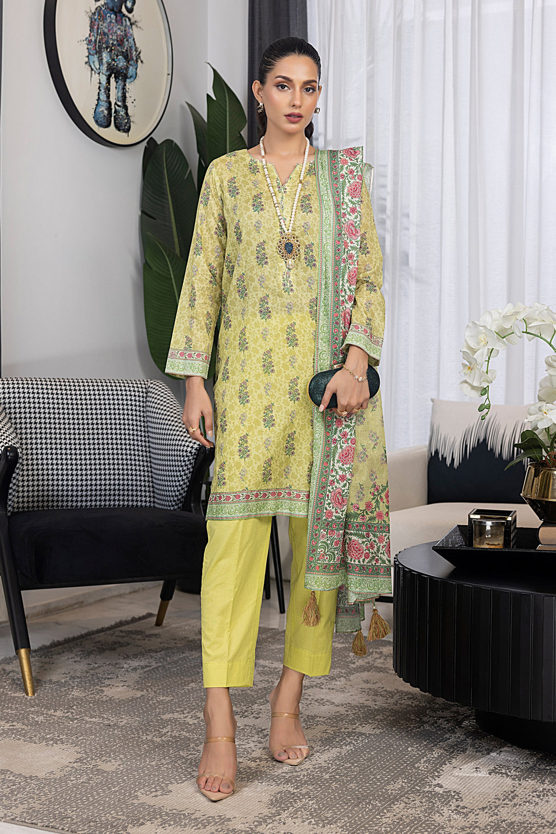 LSM | Winter Marina 24 | 0159 - Official LSM stockist in UK - Sakeena London