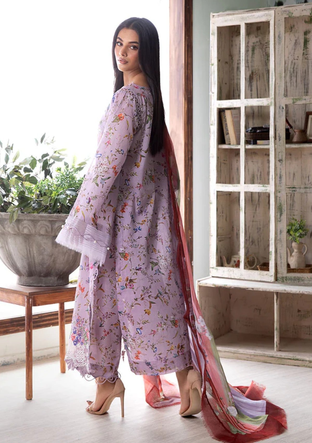 Lawn - Sobia Nazir - Vital Luxury 25 Vol 2 - SV2 #3B