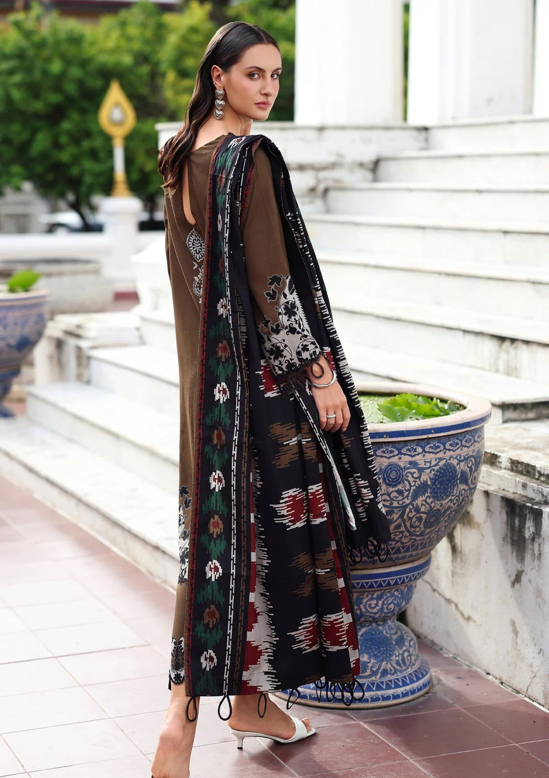 Winter - Charizma - Aniq - Vol 1 - Fall 25 - ANW#02