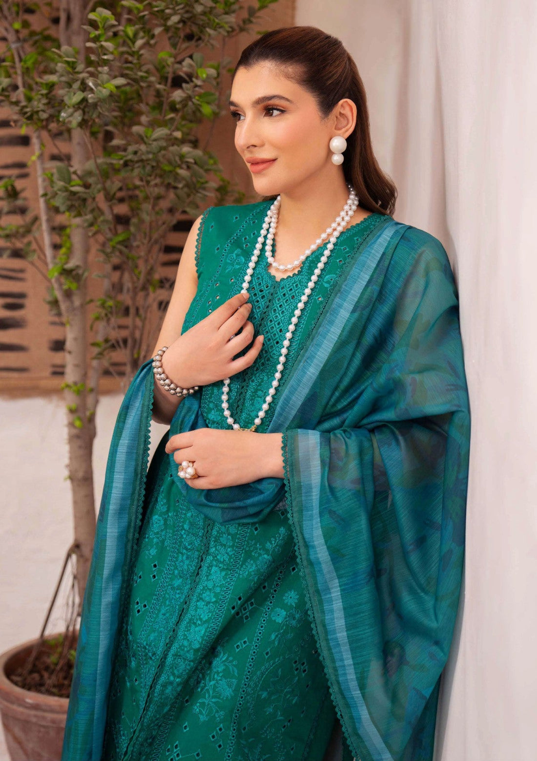 Lawn - Neeshay - Symphony Vol II - Luxury 25 - ZING