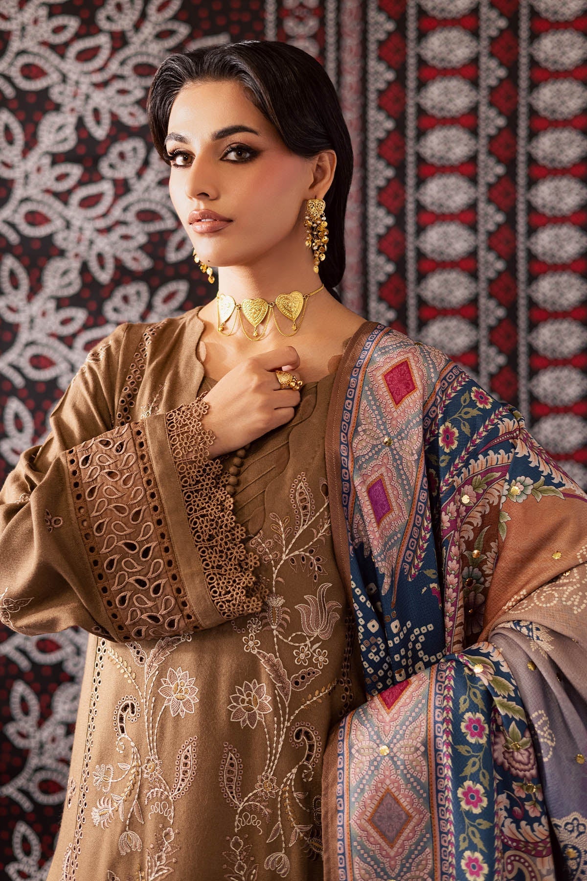 Nureh | Bazaar Luxe 25 | NE-205 - Official Nureh stockist in UK - Sakeena London