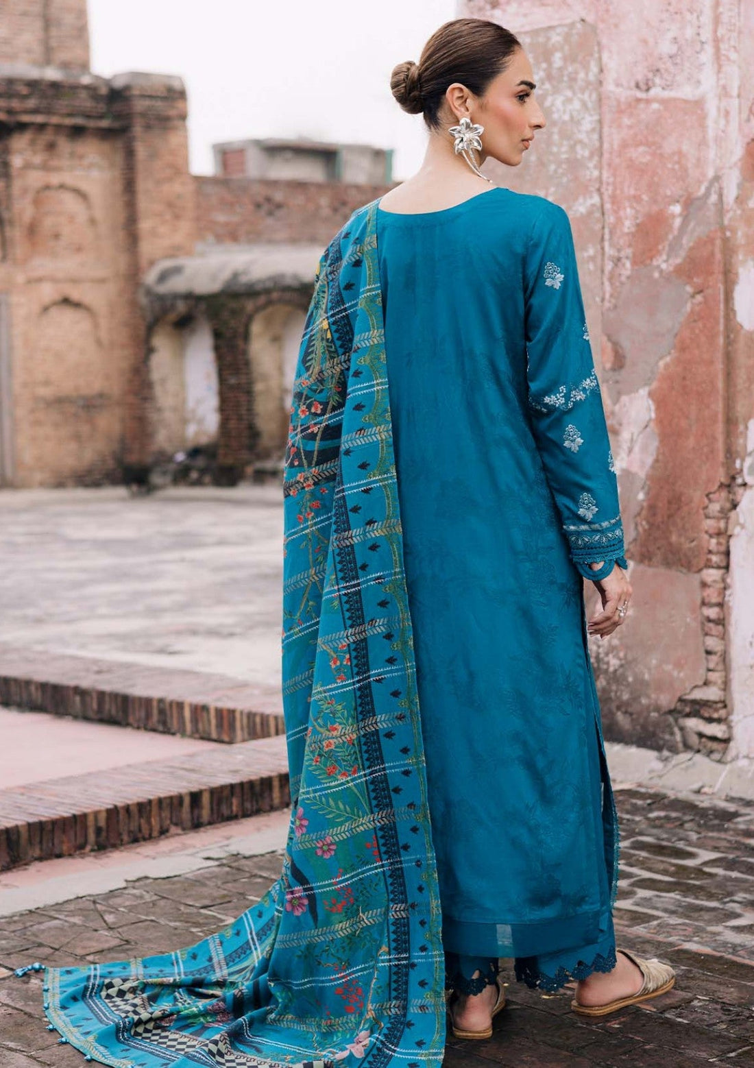 Winter - Nureh - Maya Linen 25 - NML#106