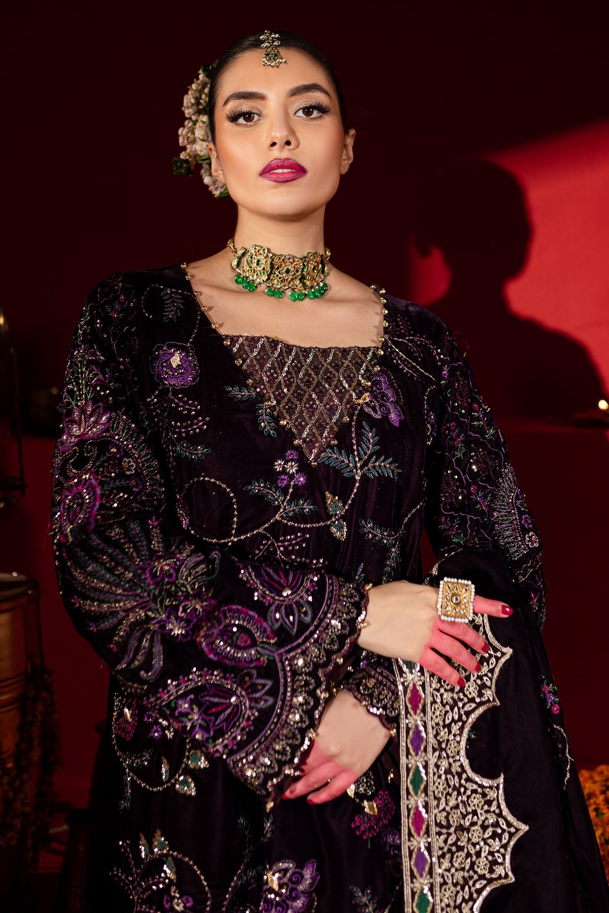 Nureh | Maya Velvet | NW-91 - Official Nureh stockist in UK - Sakeena London