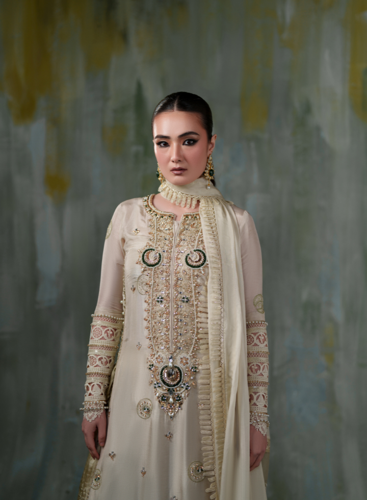 Vasal | Elys Festive Edit 26 | Ivory Gem