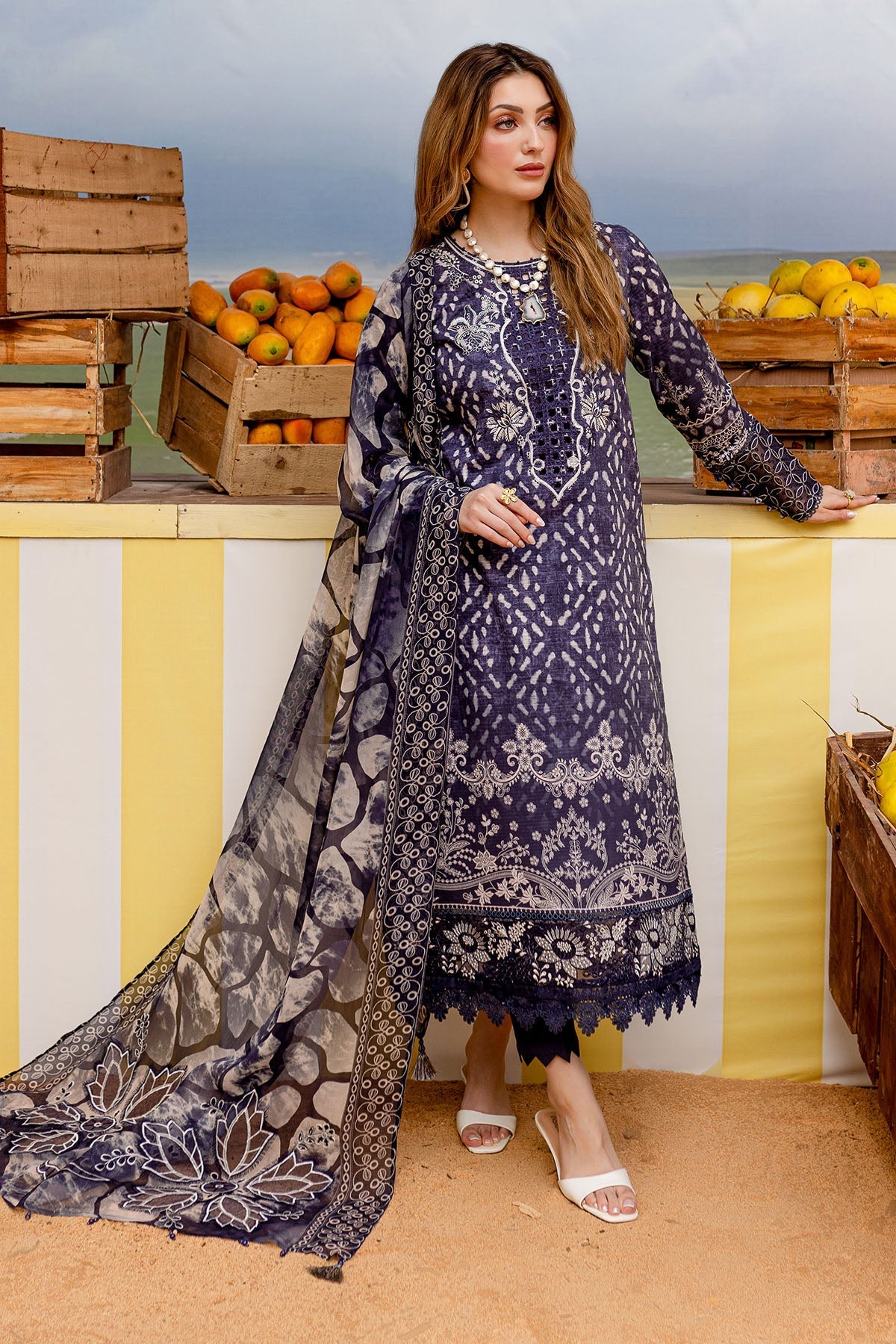 Nureh | Gardenia Lawn 25 | NSG-182 - Official Nureh stockist in UK - Sakeena London