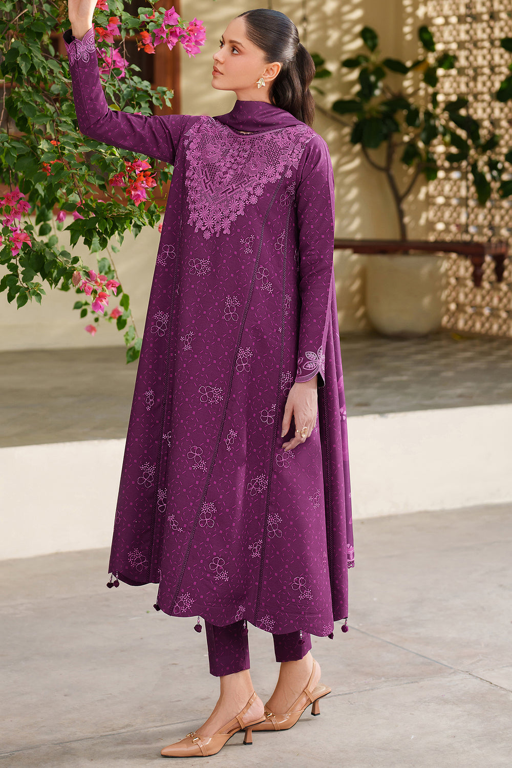 Farasha | Meline Premium Viscose 25 | Wild Plum - Official Farasha stockist in UK - Sakeena London