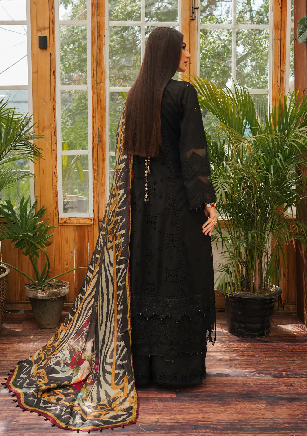 Kahf Premium | Luxury Lawn 24 | KLE-06 Mystery - Official Kahf Premium stockist in UK - Sakeena London