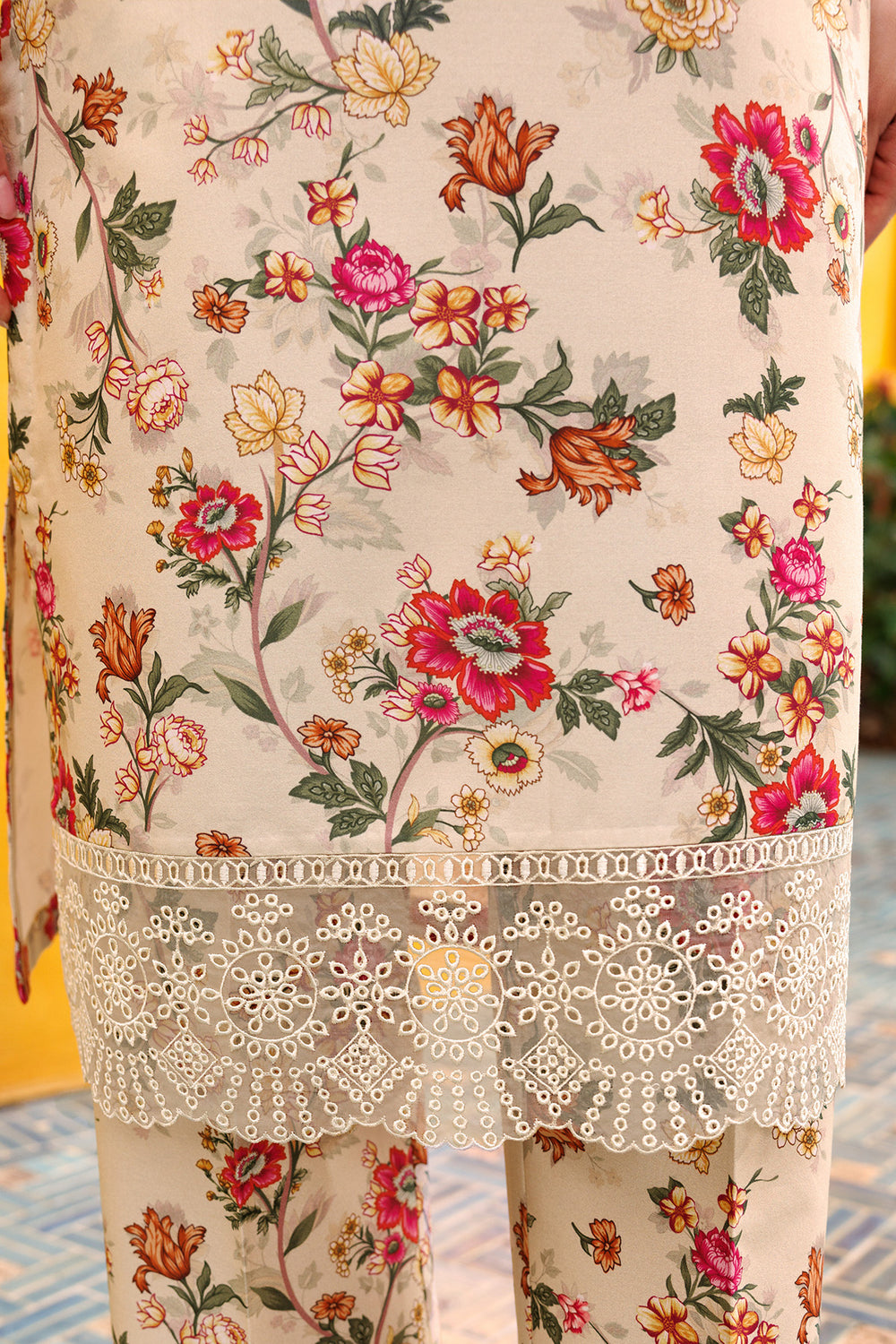 Farasha | Printed Essentials | Ivory Dusk - Official Farasha stockist in UK - Sakeena London