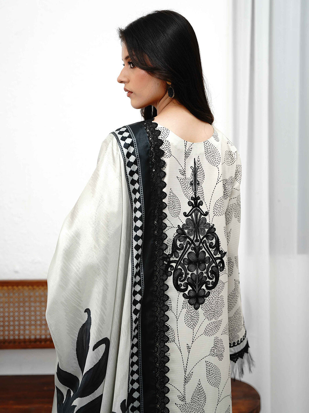 Bin Ilyas | Noura Viscose 24 | 73-B - Official Bin Ilyas stockist in UK - Sakeena London