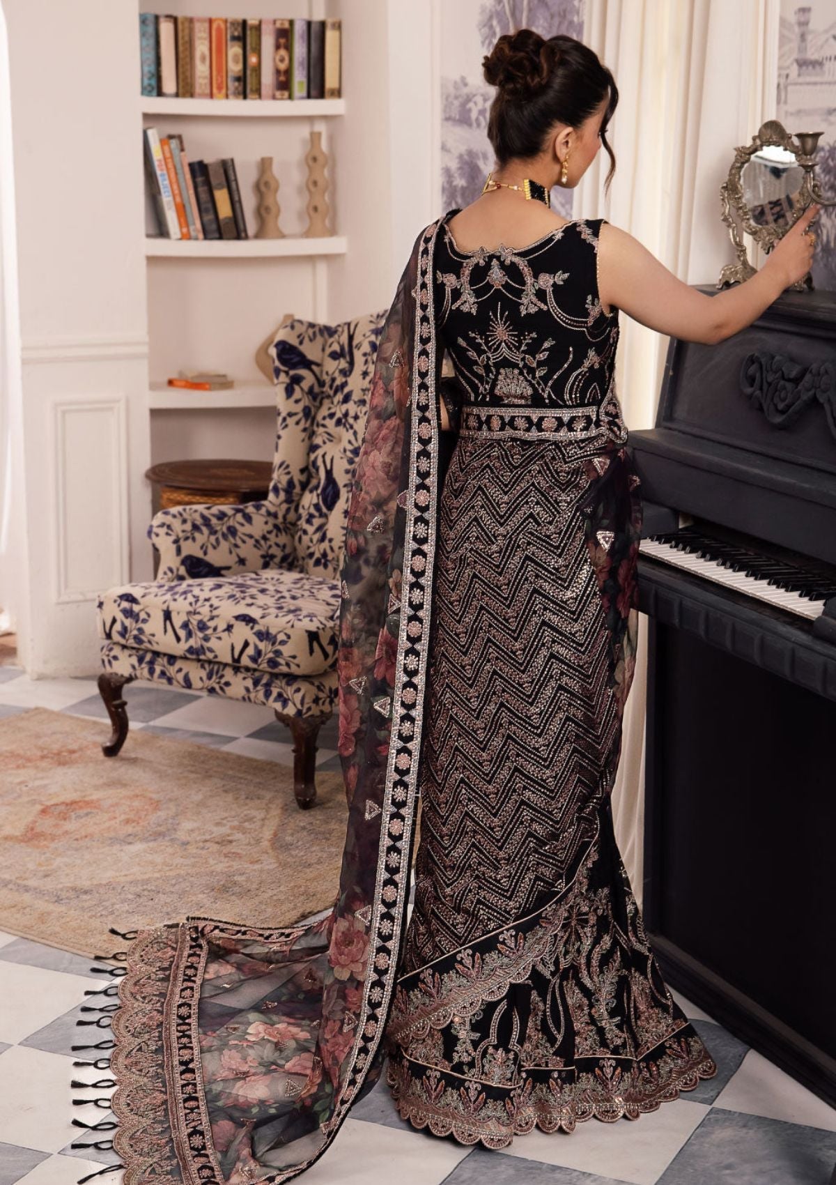 Formal Collection - Iznik - Chinon - ICC#32 - Kiah