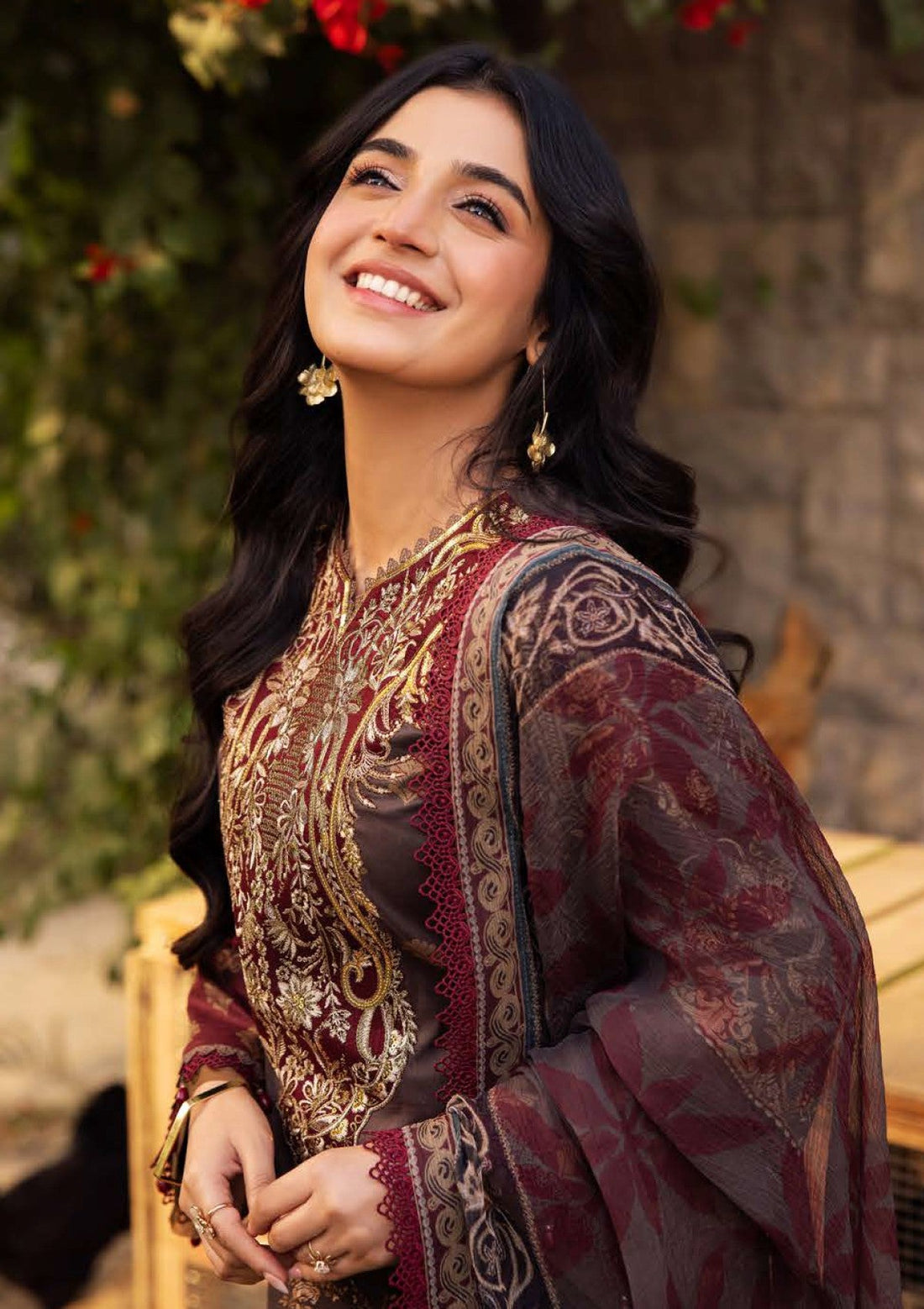 Lawn - Asim Jofa - Essential 25 - Vol-04 - AJUBJ-01